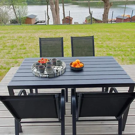 Nad Jeziorem W Wilamowie Małdyty