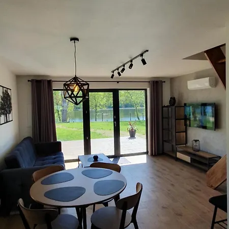 Nad Jeziorem W Wilamowie Holiday home *